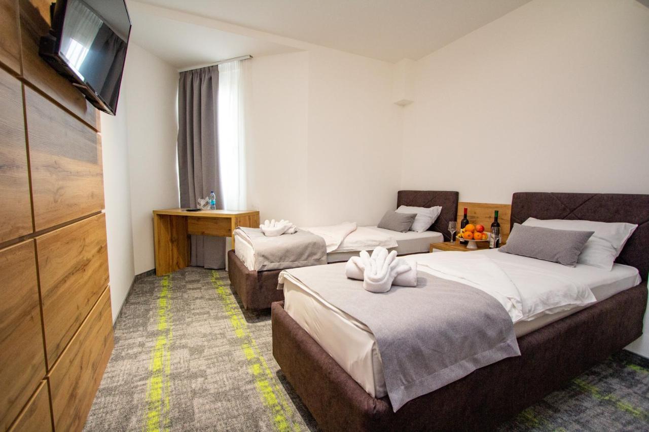 Hotel Grand Banja Luka Extérieur photo