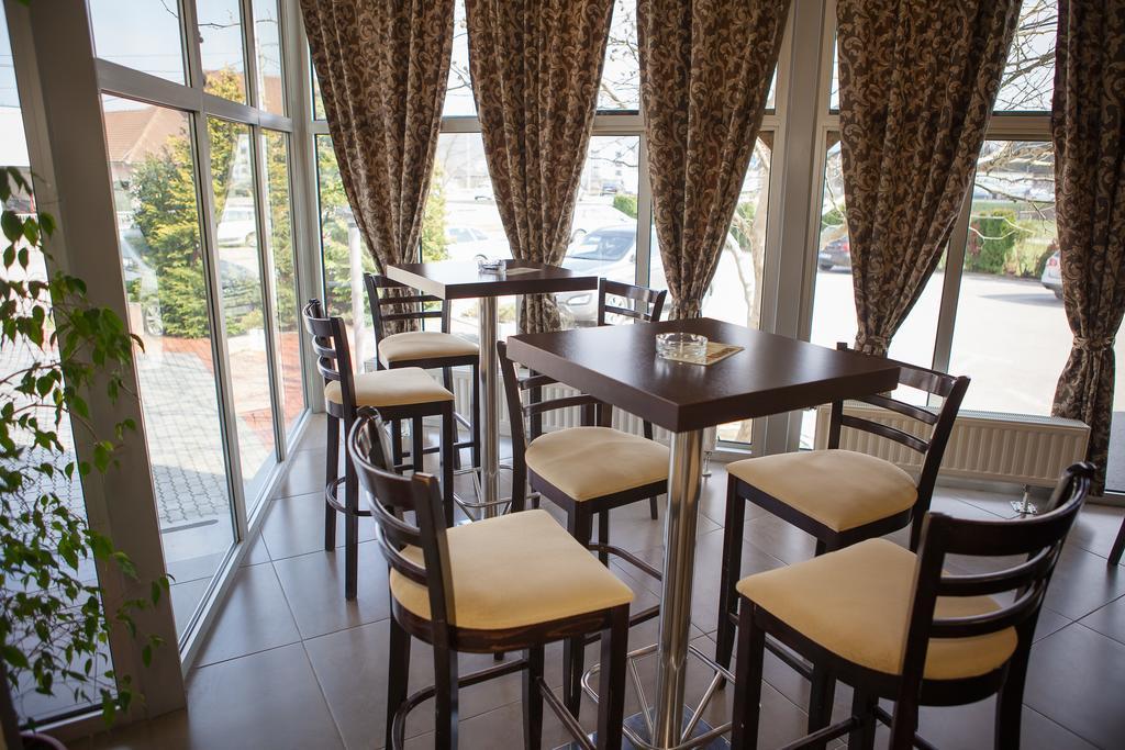 Hotel Grand Banja Luka Extérieur photo