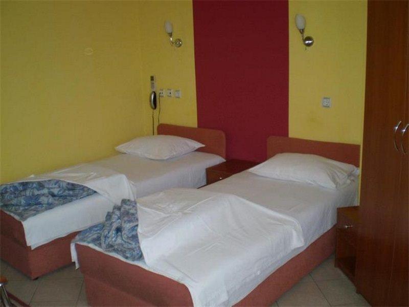 Hotel Grand Banja Luka Extérieur photo
