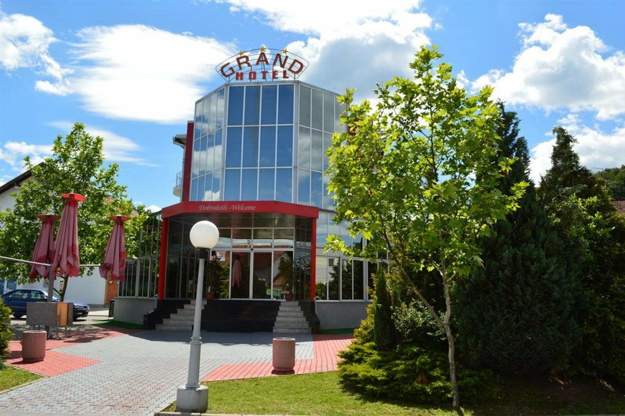 Hotel Grand Banja Luka Extérieur photo